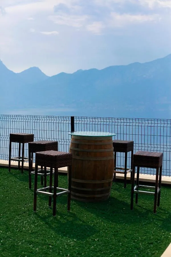 Hotel Le Terrazze Sul Garda Relais à Biaza 0*,